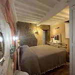 - The House With Well And The Frescos Palace Cortona