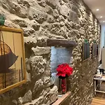 - The House With Well And The Frescos Palace Appartement *
