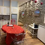 Appartement - The House With Well And The Frescos Palace *