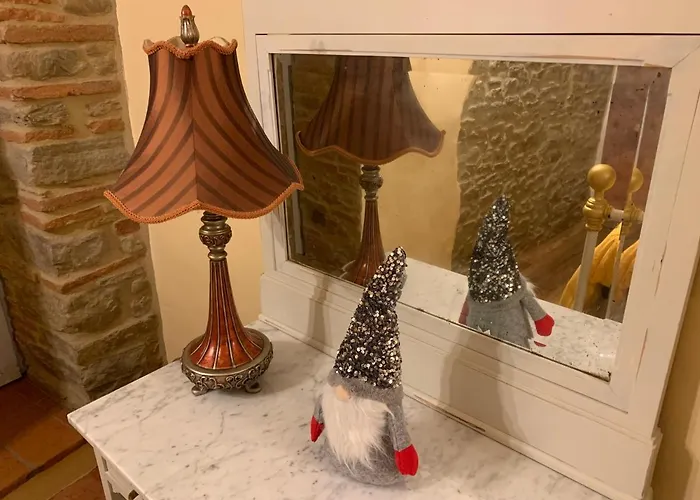 - The House With Well And The Frescos Palace