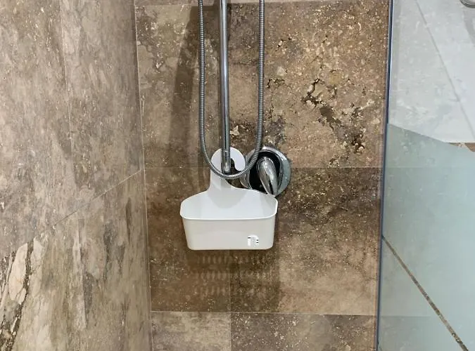 - The House With Well And The Frescos Palace