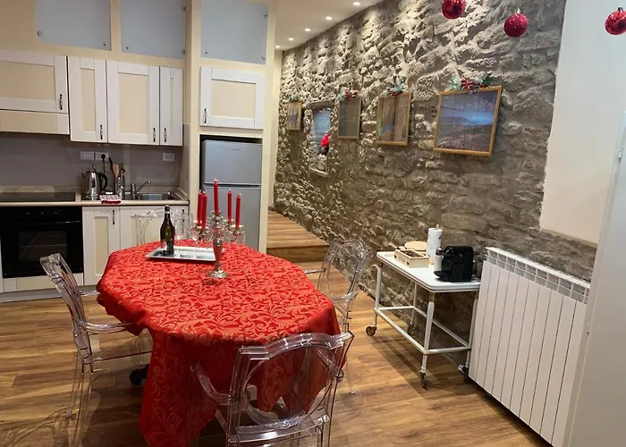 Apartment - The House With Well And The Frescos Palace *